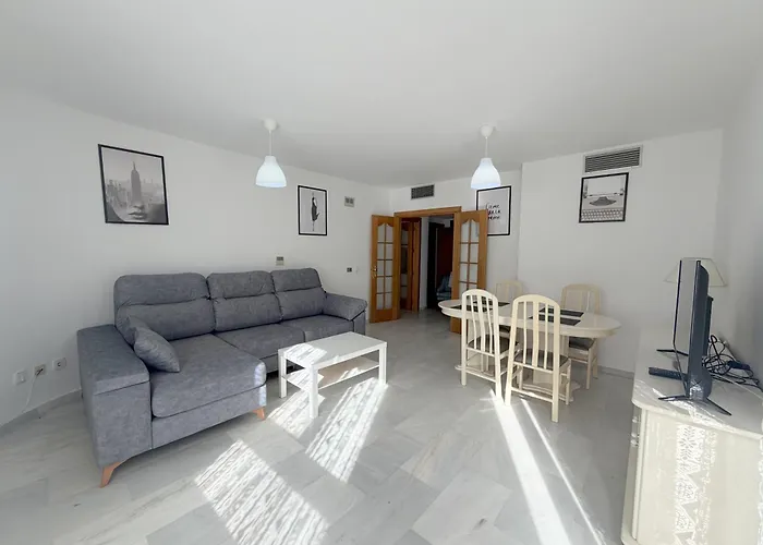 Primera Linea De Playa Con Vistas Al Mar Con Garaje B