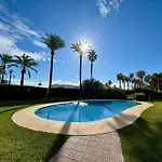 Primera Linea De Playa Con Vistas Al Mar Con Garaje B 公寓