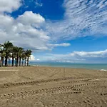 Primera Linea De Playa Con Vistas Al Mar Con Garaje B 公寓