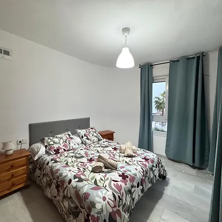 Apartment Primera Linea De Playa Con Vistas Al Mar Con Garaje B Torremolinos