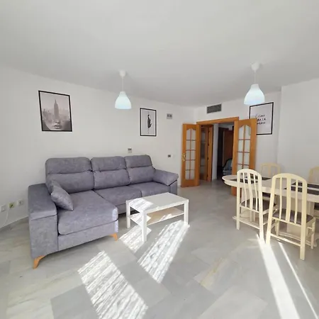 Apartamento Primera Linea De Playa Con Vistas Al Mar Con Garaje B