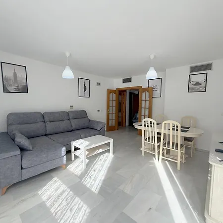 Primera Linea De Playa Con Vistas Al Mar Con Garaje B