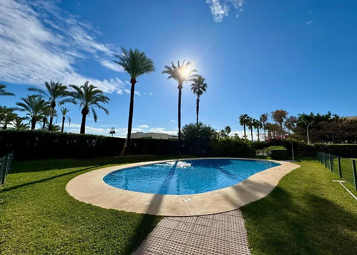 Primera Linea De Playa Con Vistas Al Mar Con Garaje B Apartamento