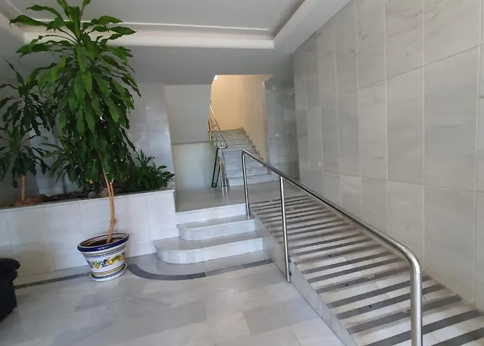 Primera Linea De Playa Con Vistas Al Mar Con Garaje B