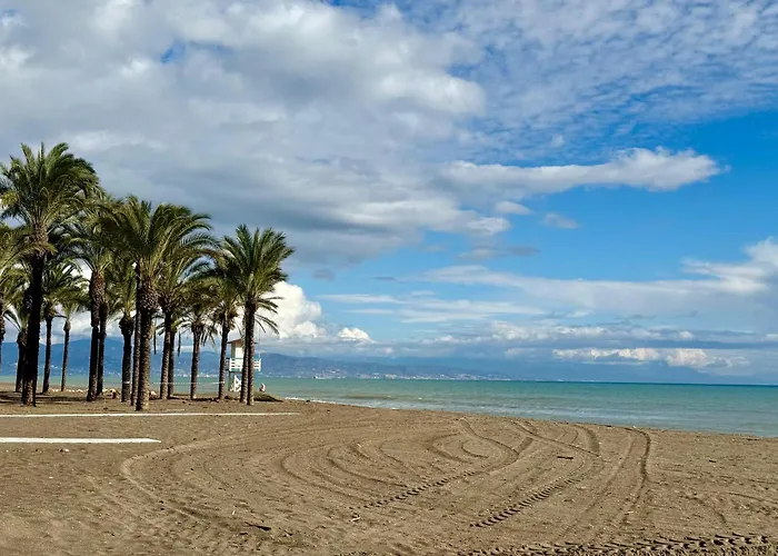 Apartamento Primera Linea De Playa Con Vistas Al Mar Con Garaje B Torremolinos