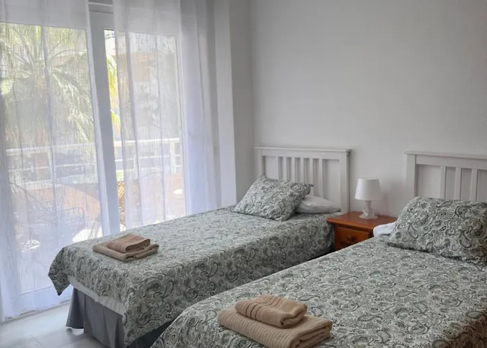 Apartamento Primera Linea De Playa Con Vistas Al Mar Con Garaje B Torremolinos